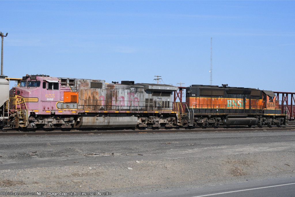 BNSF 655 & 1866